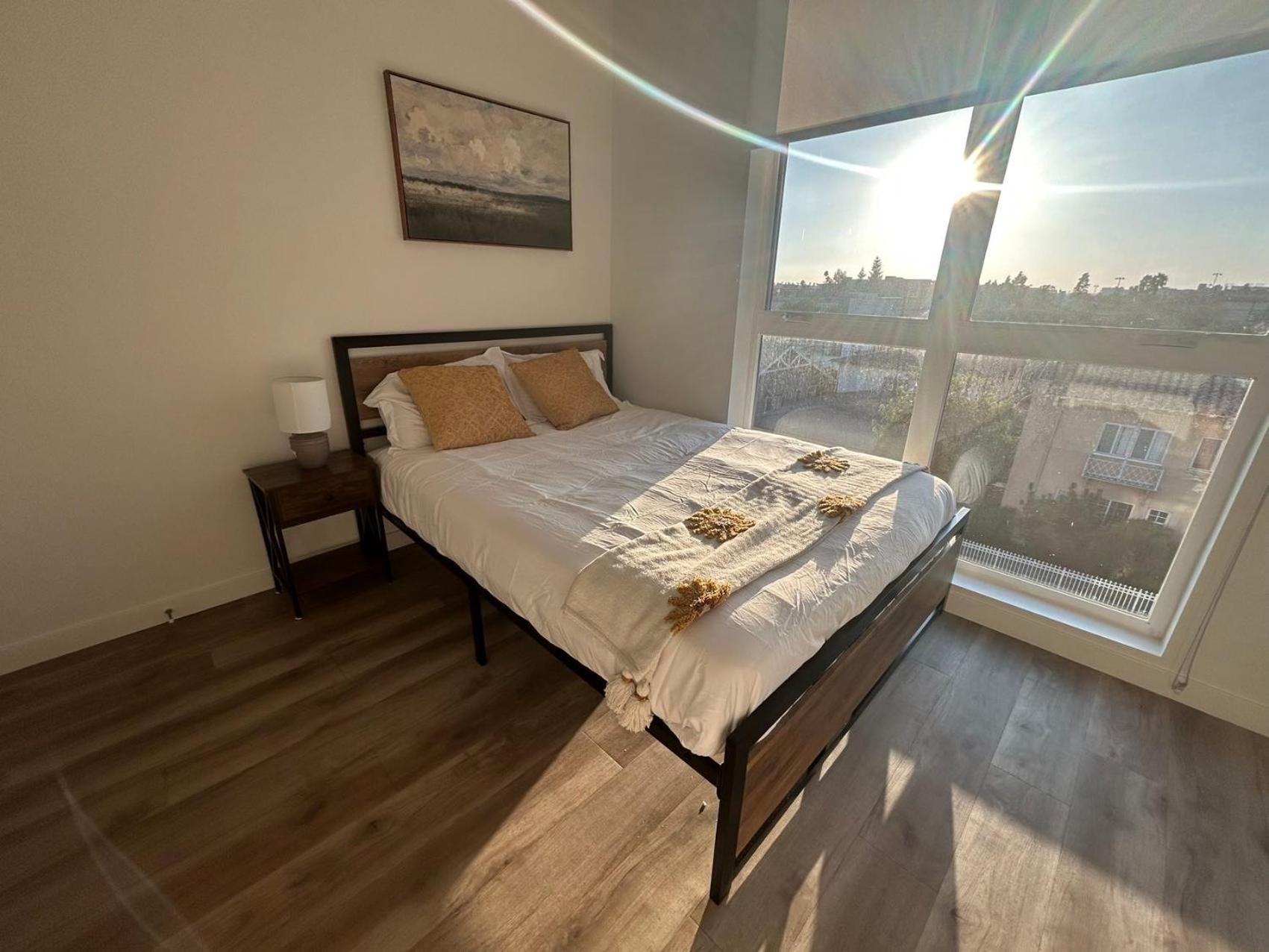 Elegant Retreat In The Heart Of La, Discover Your Lavish Hideaway Лос-Анджелес Экстерьер фото